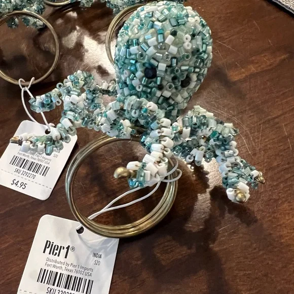 Pier 1 Green and White Beaded Octopus Napkin Rings (6) - Picture 3 of 4